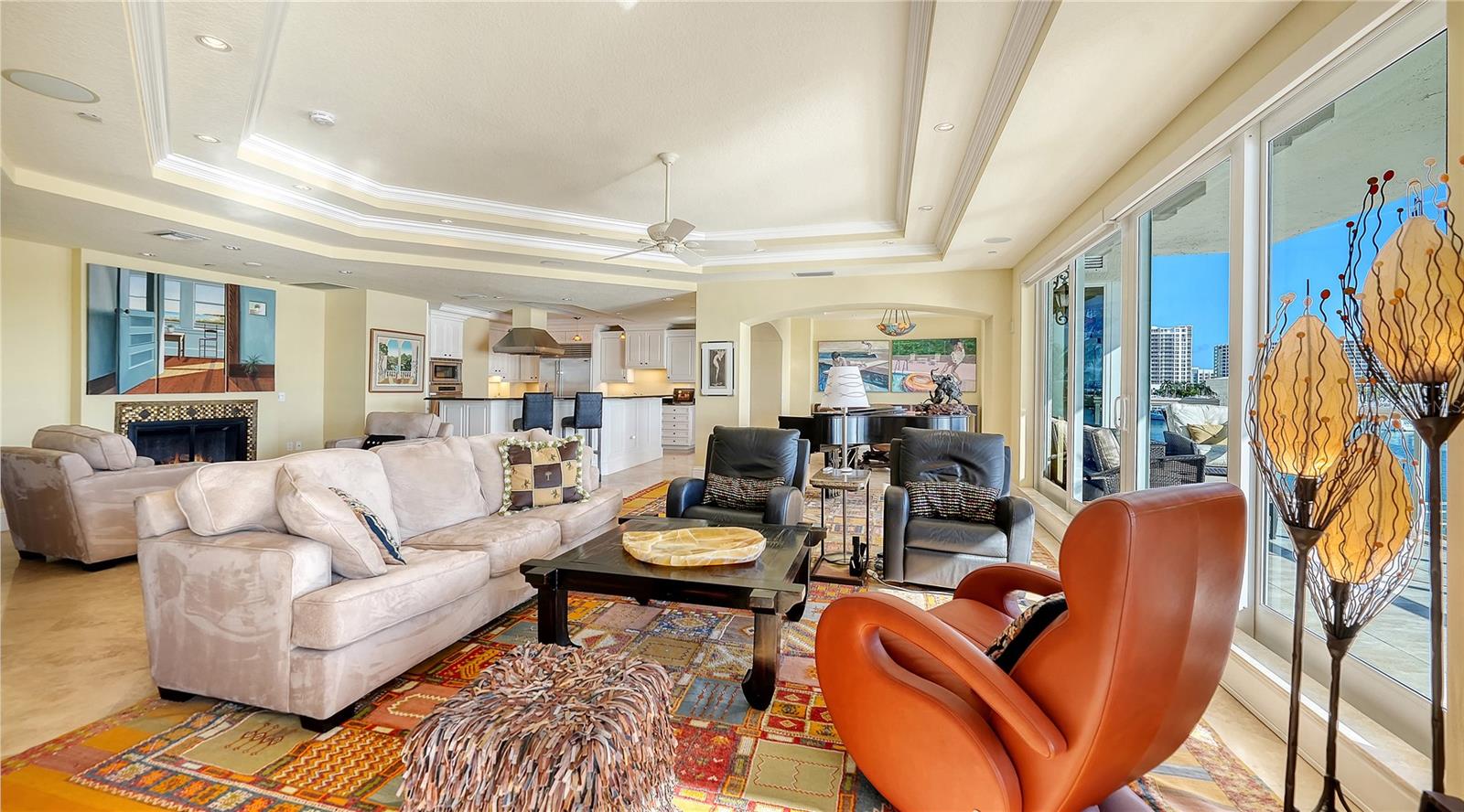 464 GOLDEN GATE PT #304