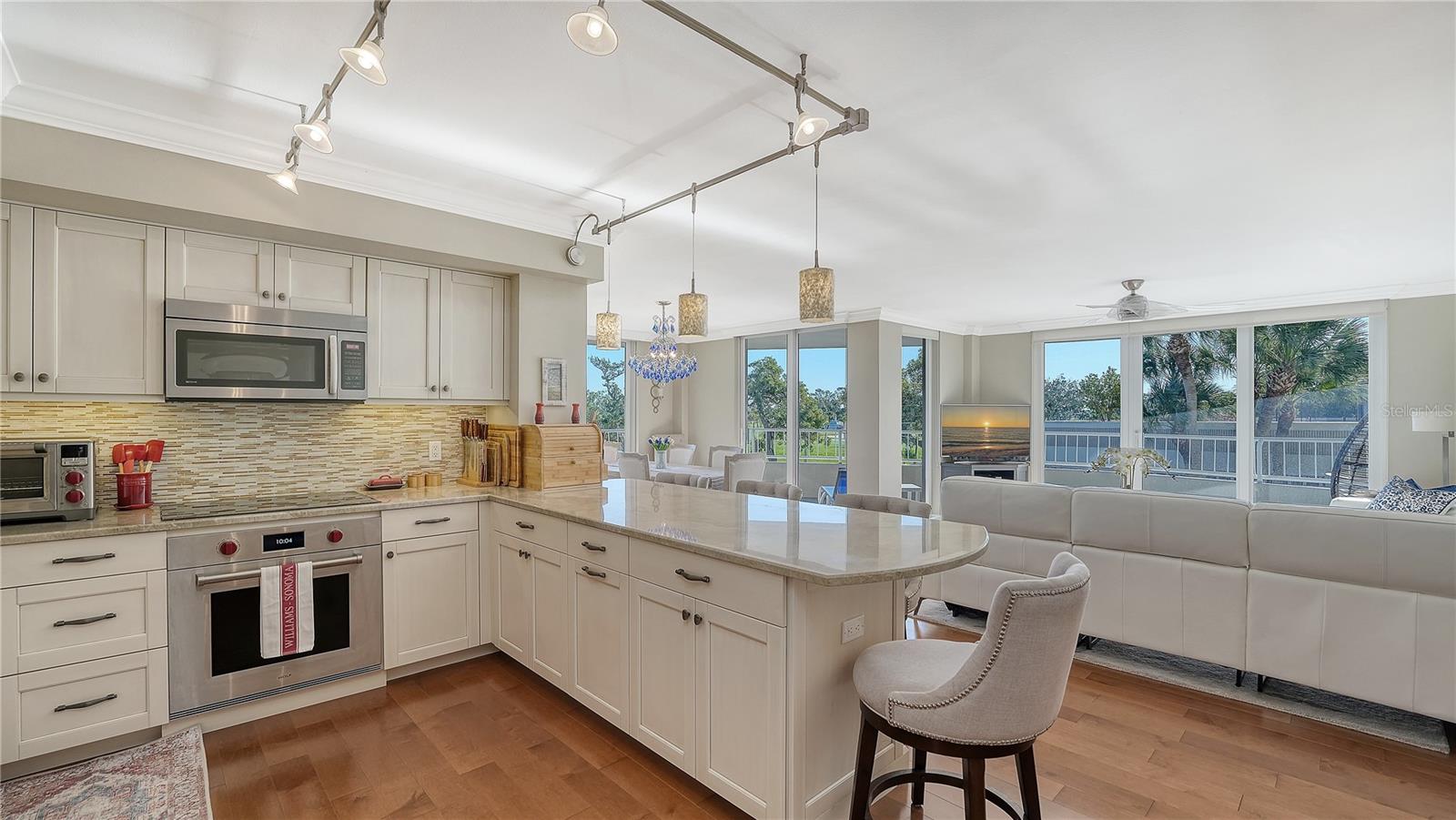 775 LONGBOAT CLUB RD #204