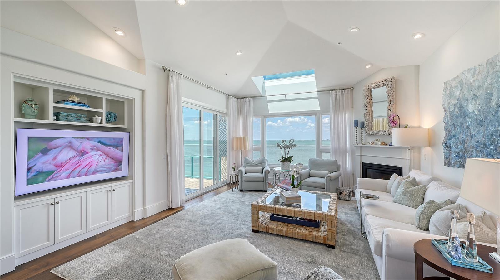 340 GULF OF MEXICO DR #136