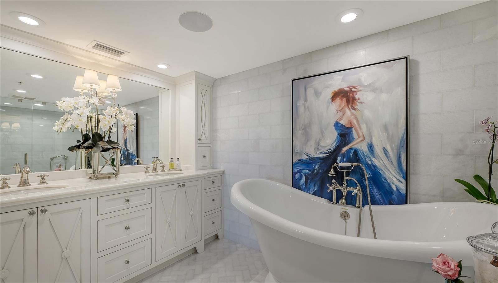 340 GULF OF MEXICO DR #136