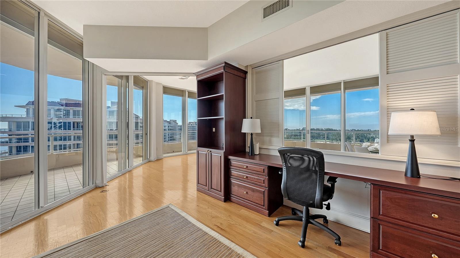 3060 GRAND BAY BLVD #195