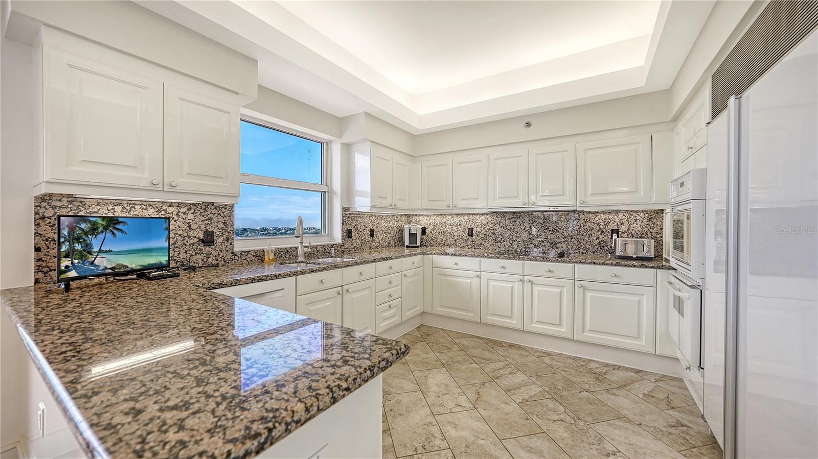 3060 GRAND BAY BLVD #195