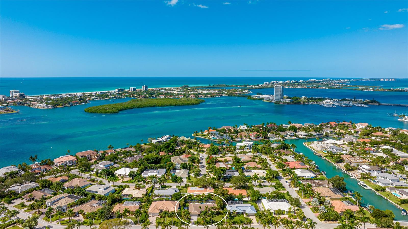 526 BIRD KEY DR