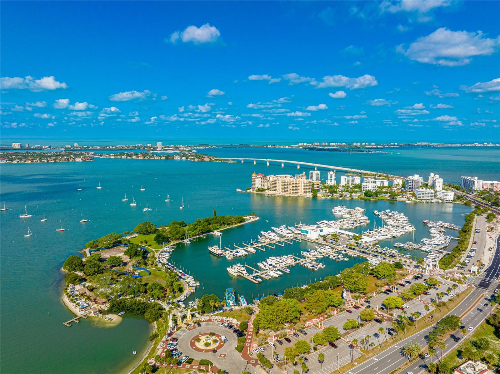 526 BIRD KEY DR