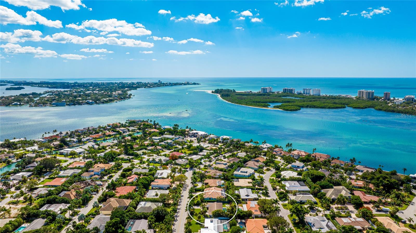 526 BIRD KEY DR