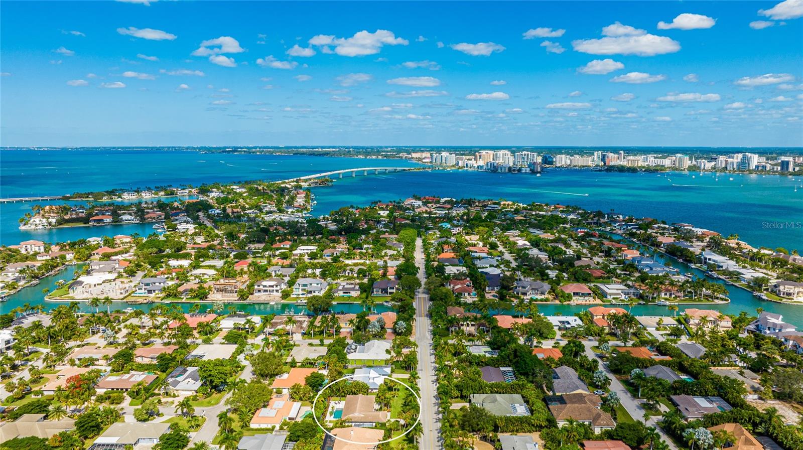 526 BIRD KEY DR