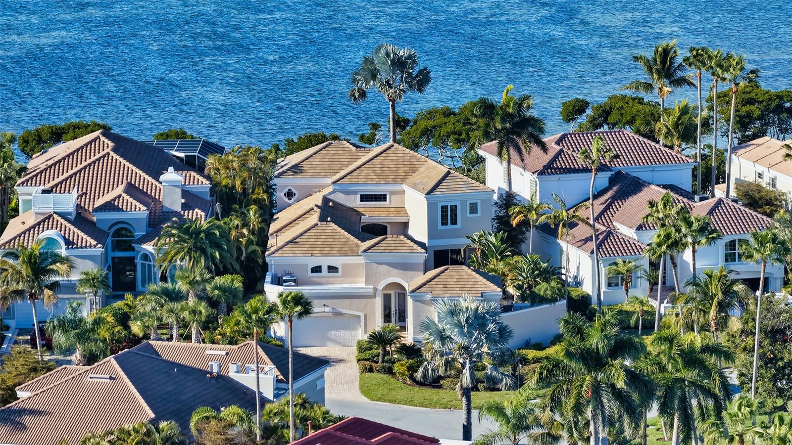 3548 FAIR OAKS LN