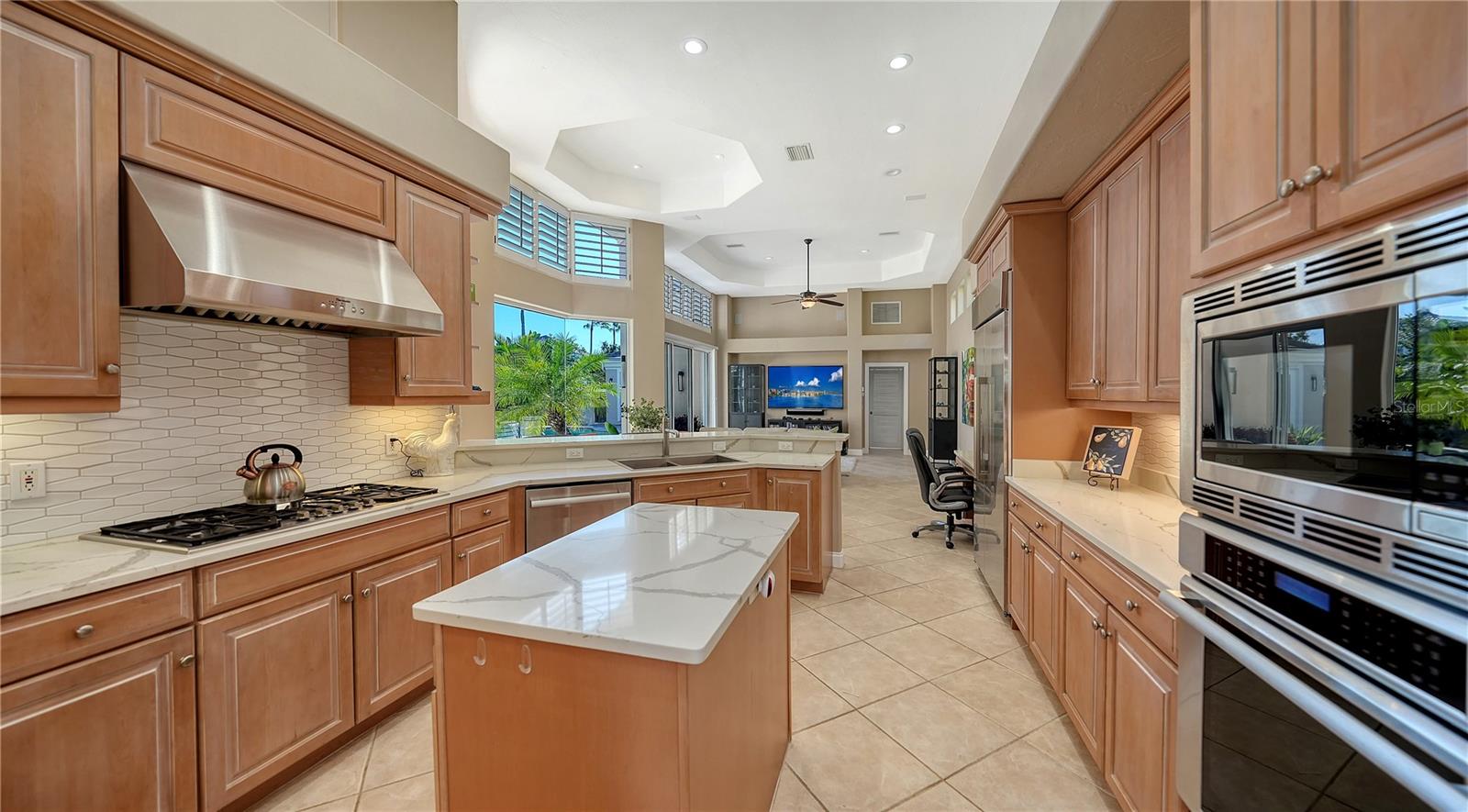 3548 FAIR OAKS LN