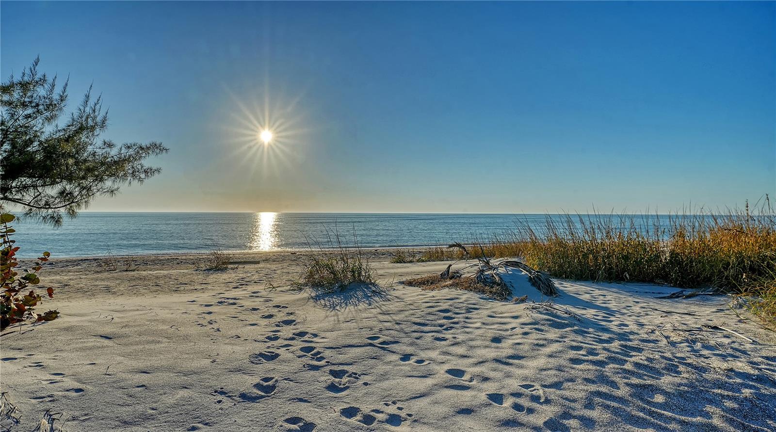 8017 MANASOTA KEY RD