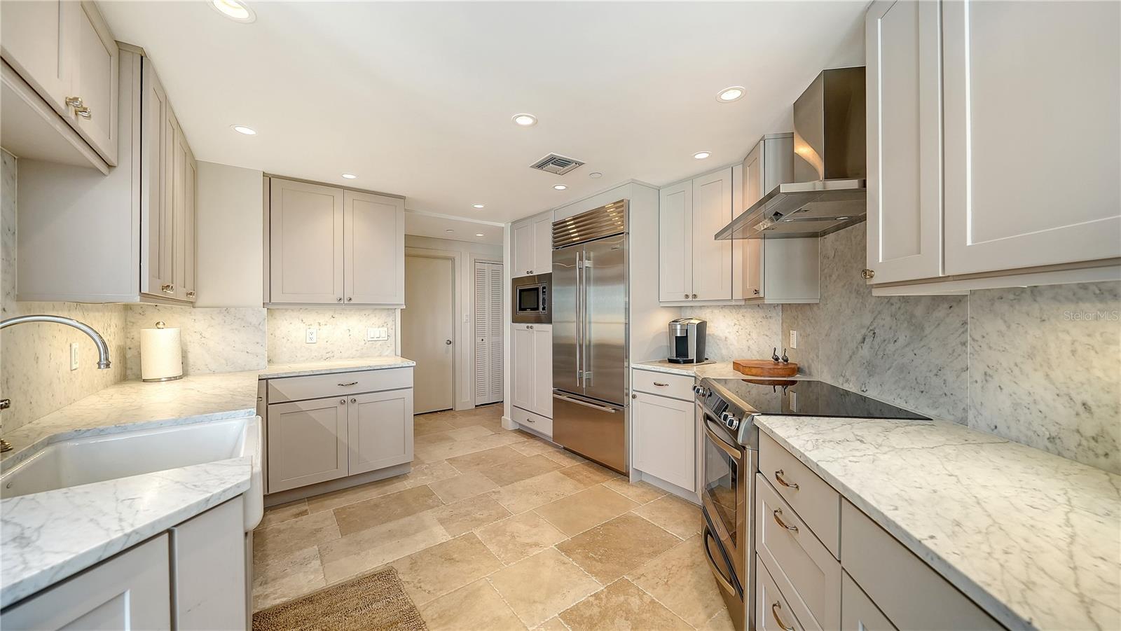 1211 GULF OF MEXICO DR #610