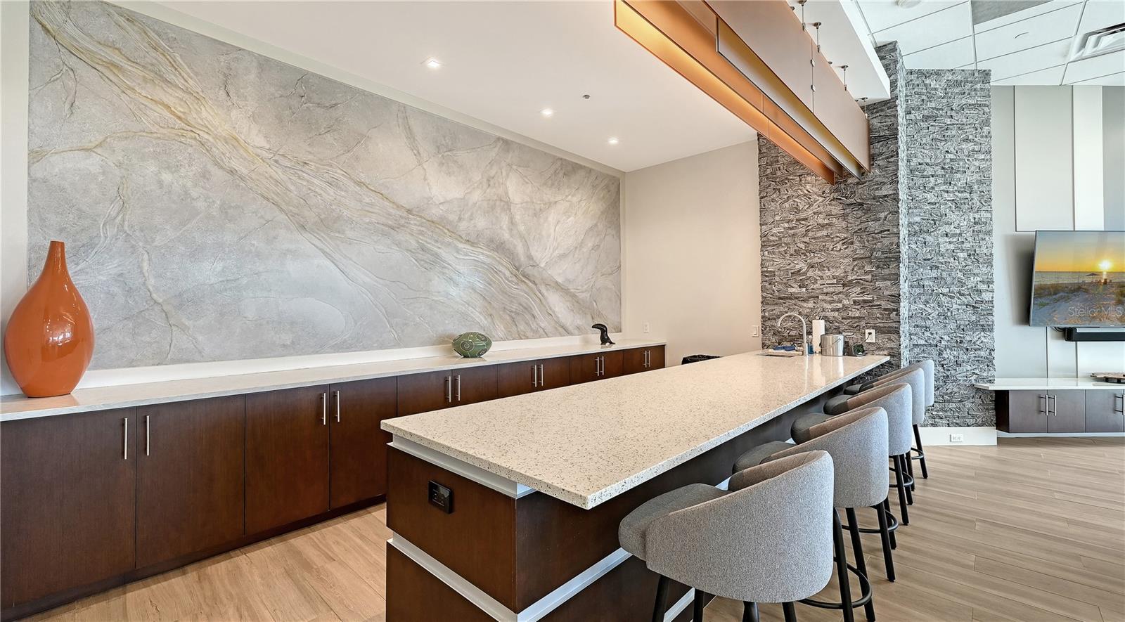 1211 GULF OF MEXICO DR #610