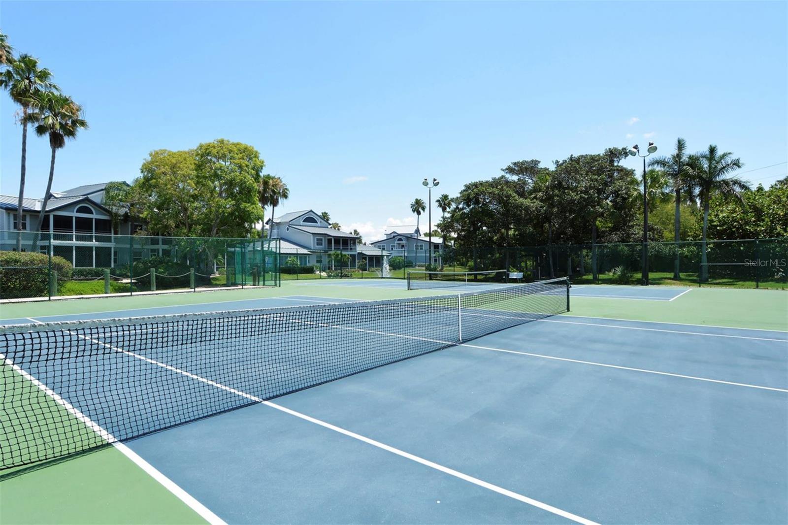 1350 SIESTA BAYSIDE DR #1350B