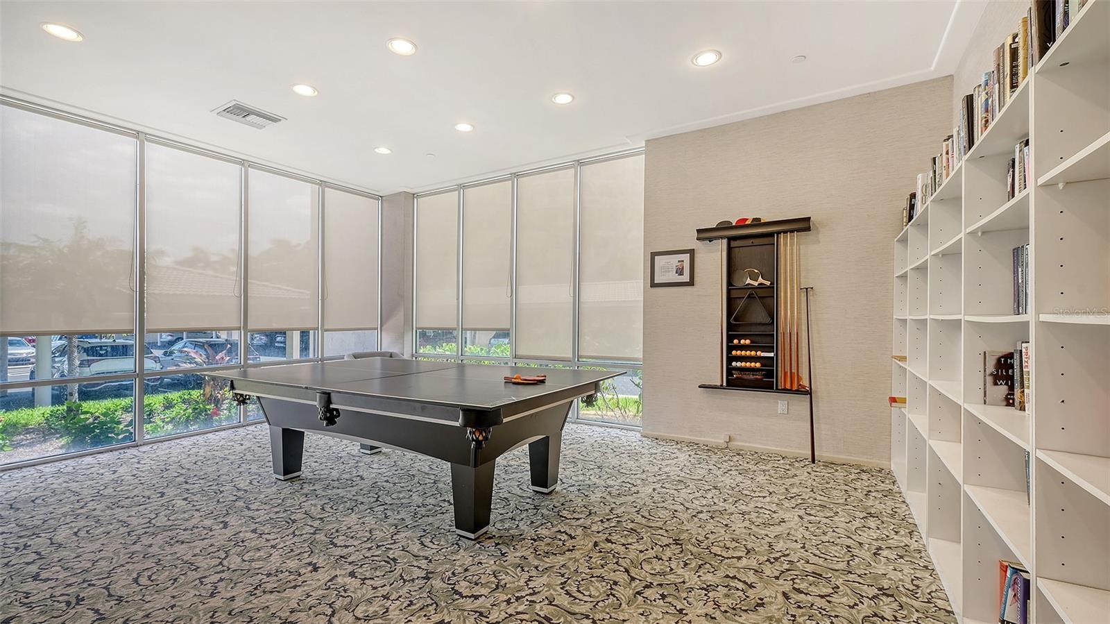 1212 BENJAMIN FRANKLIN DR #907