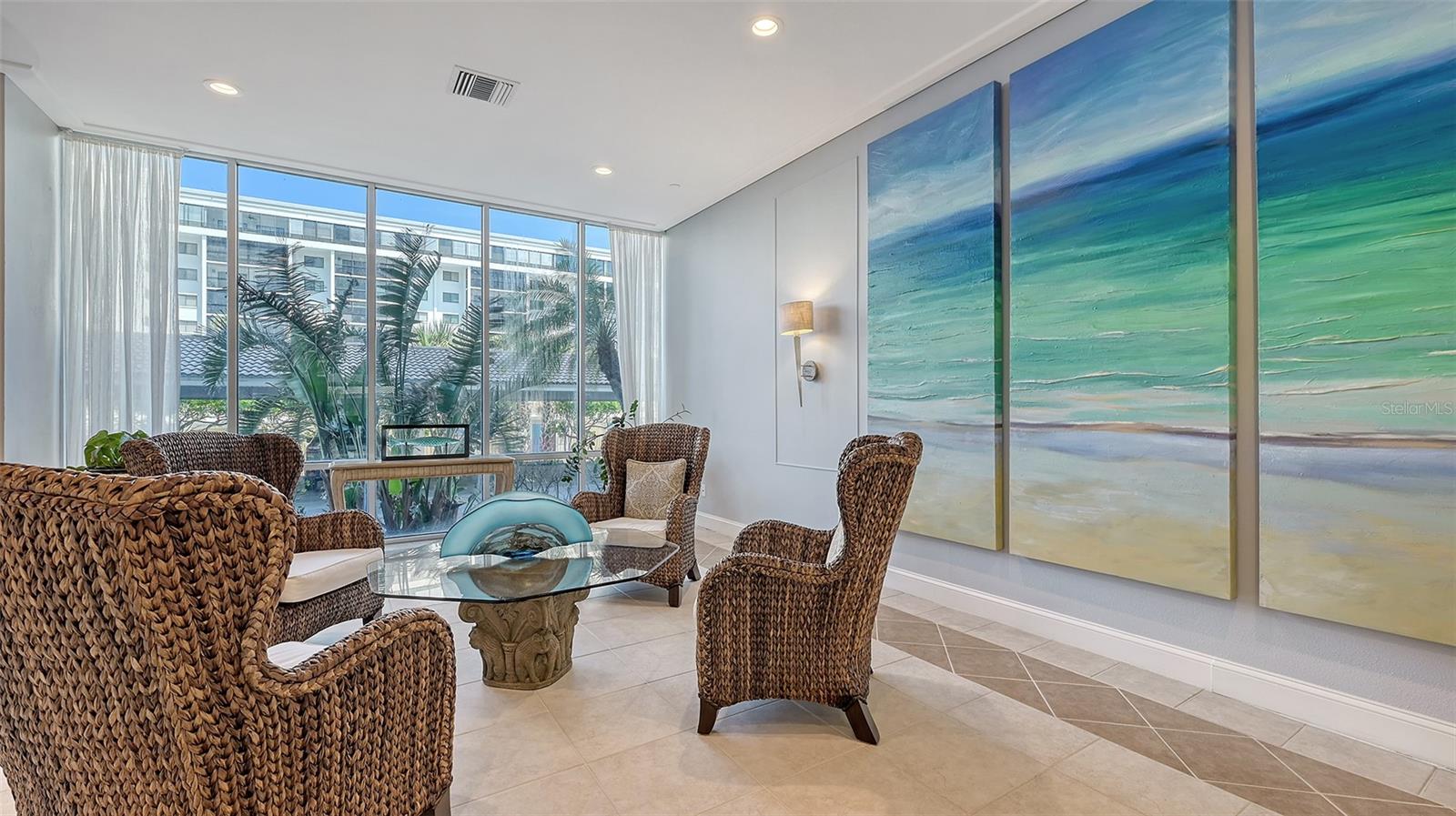 1212 BENJAMIN FRANKLIN DR #907