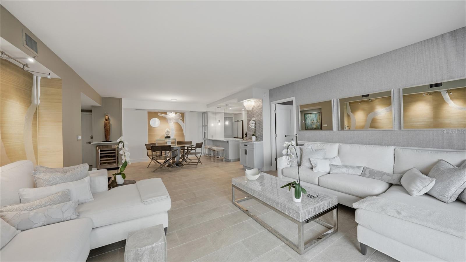 1212 BENJAMIN FRANKLIN DR #907