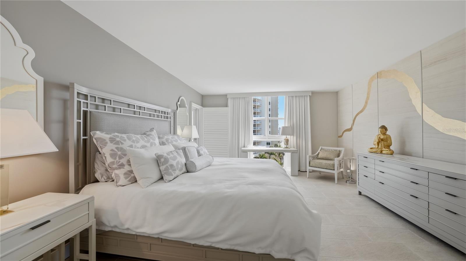 1212 BENJAMIN FRANKLIN DR #907