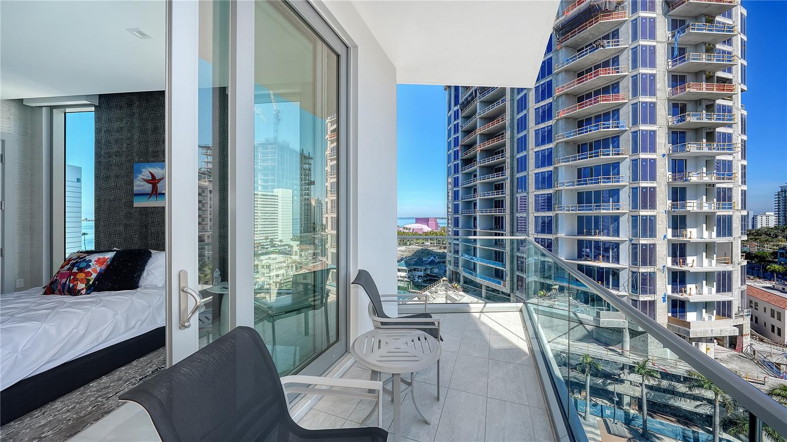 401 QUAY COMMONS #805