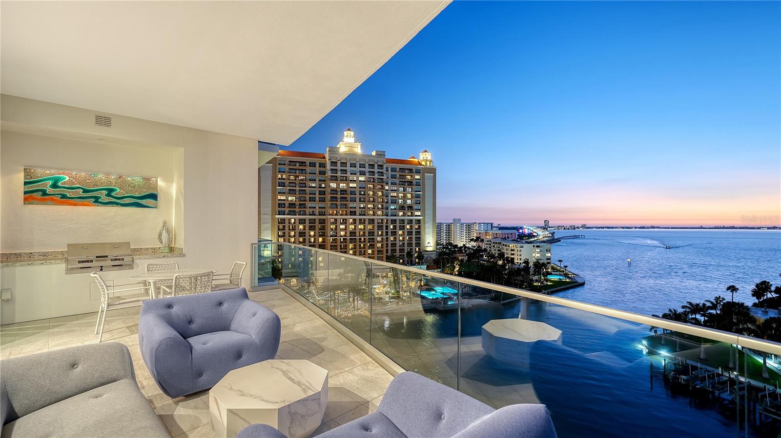 401 QUAY COMMONS #805