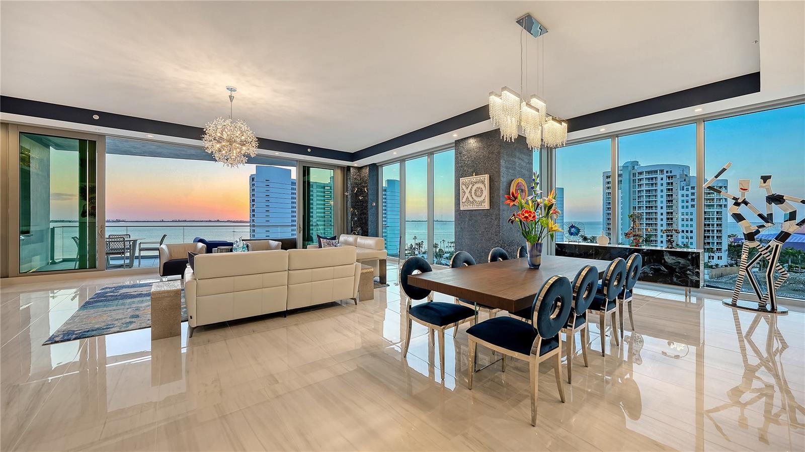 401 QUAY COMMONS #805