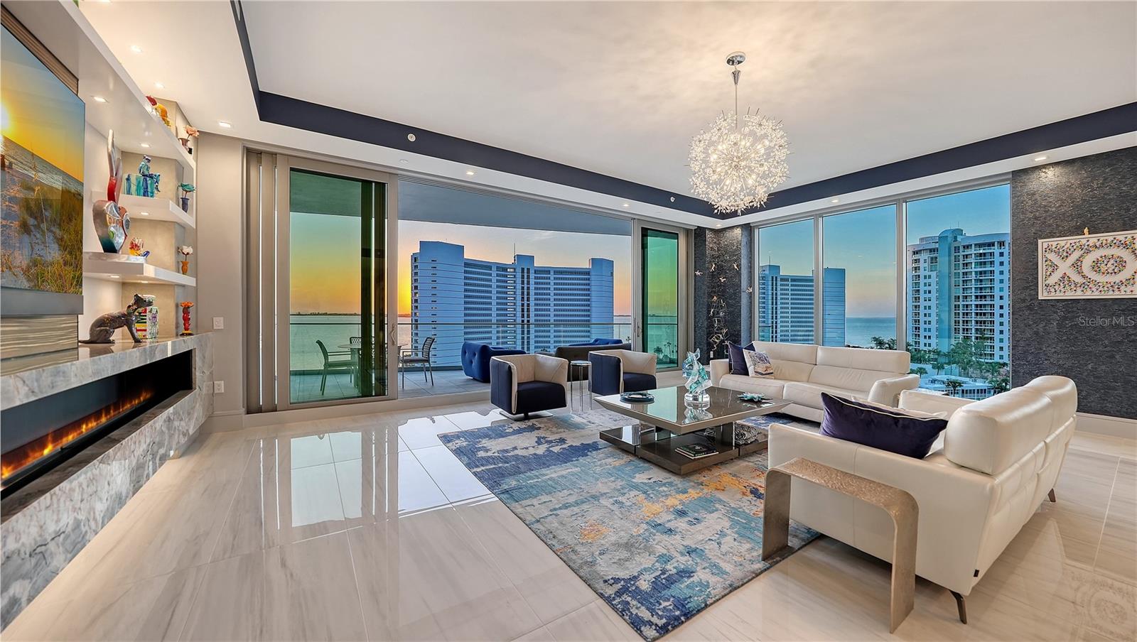 401 QUAY COMMONS #805