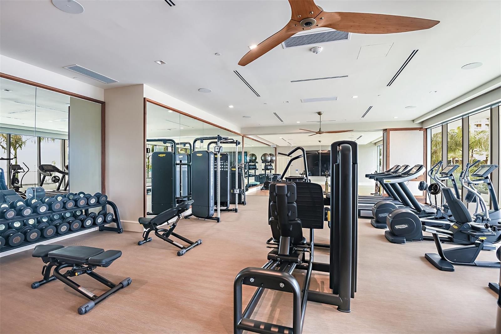 401 QUAY COMMONS #805