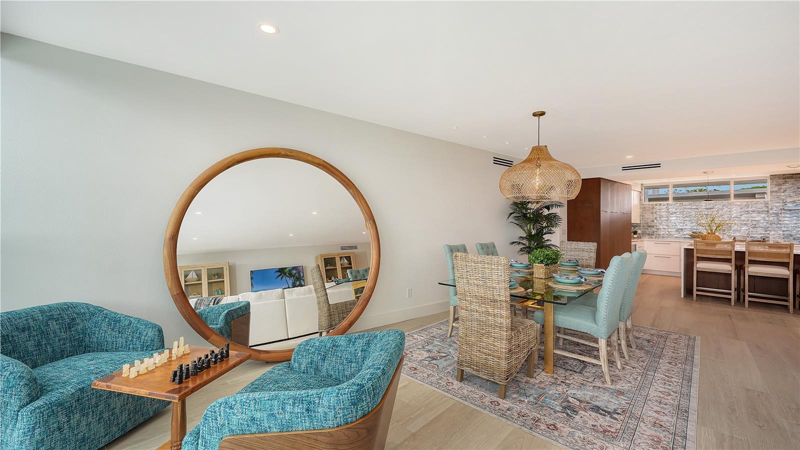 100 SANDS POINT RD #114