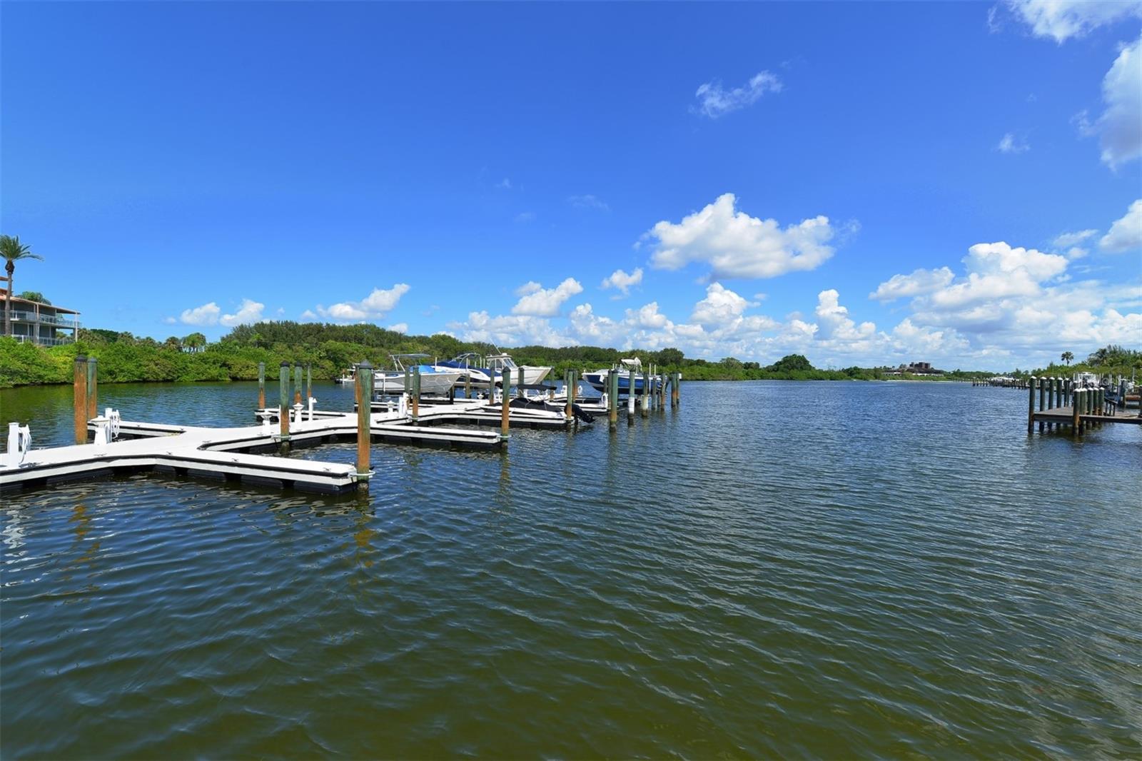 100 SANDS POINT RD #114