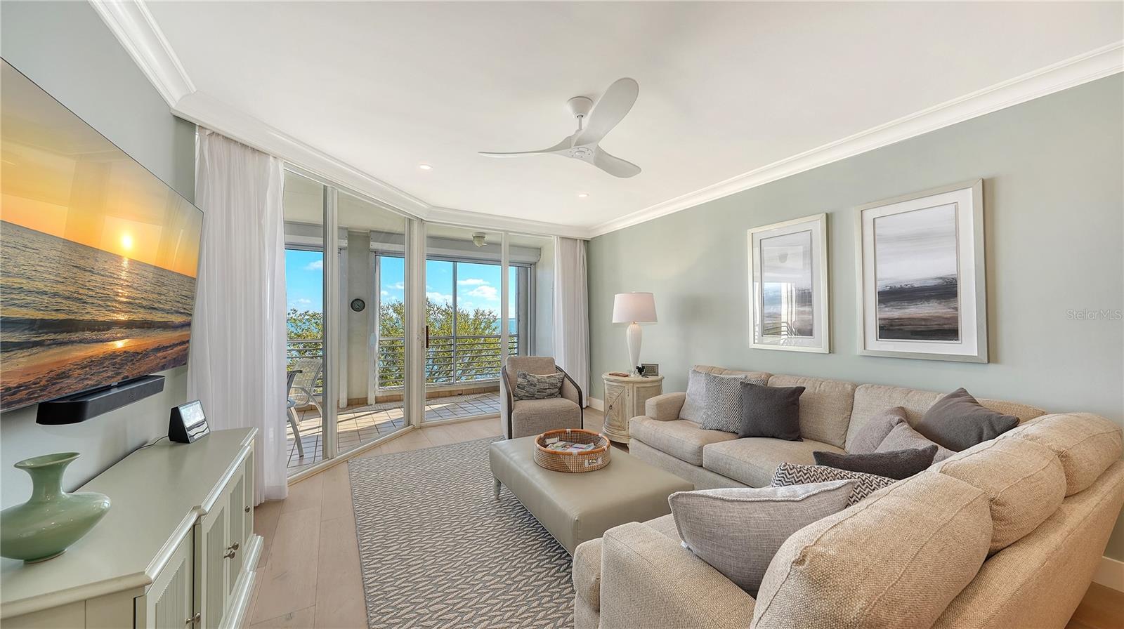 2410 HARBOURSIDE DR #142