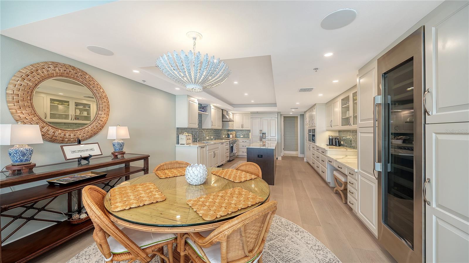 2410 HARBOURSIDE DR #142