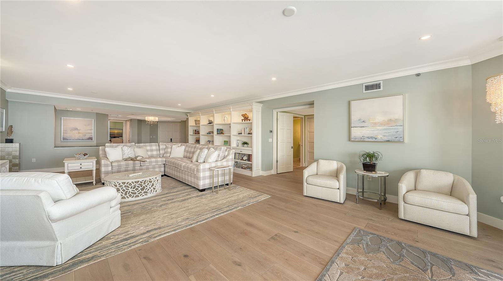 2410 HARBOURSIDE DR #142