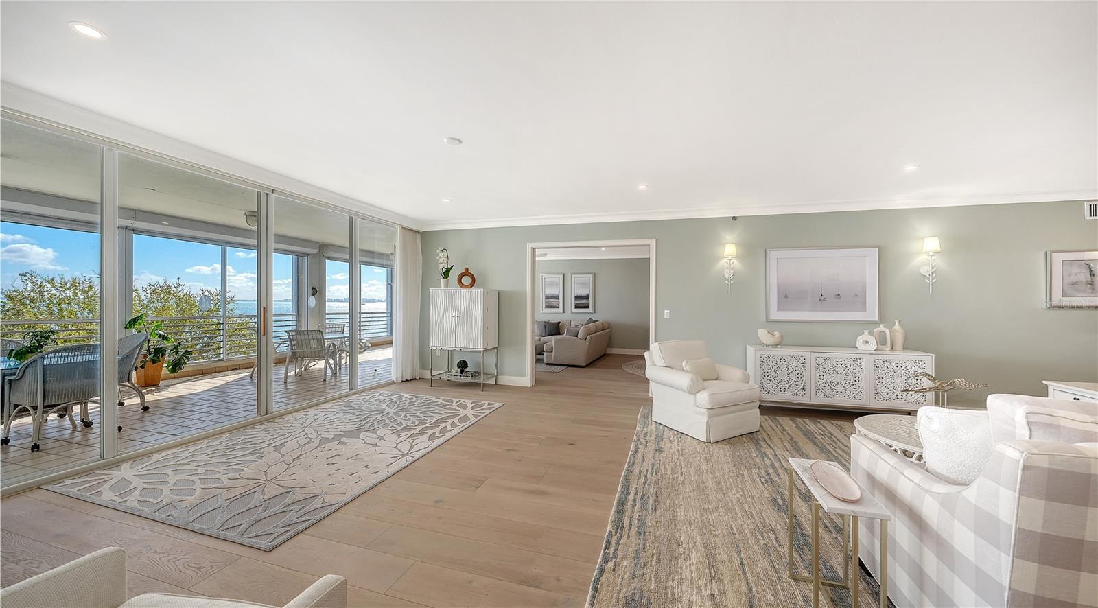 2410 HARBOURSIDE DR #142