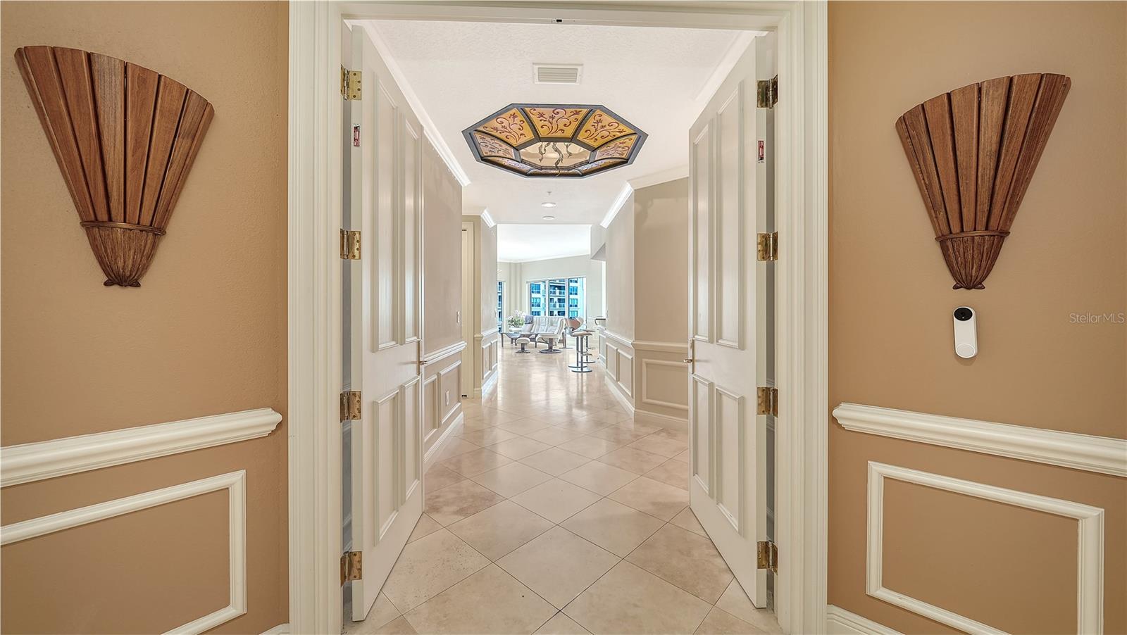 35 WATERGATE DR #1506