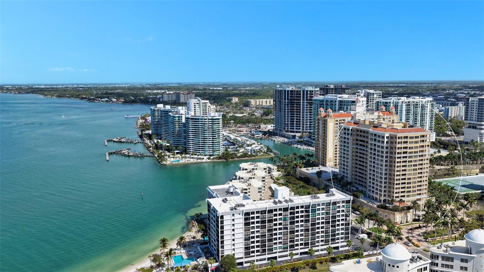 35 WATERGATE DR #1506