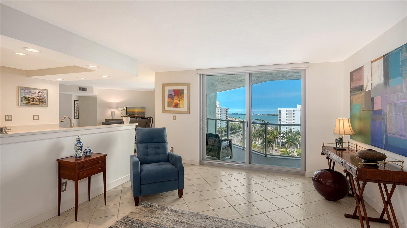 1111 N GULFSTREAM AVE #10E