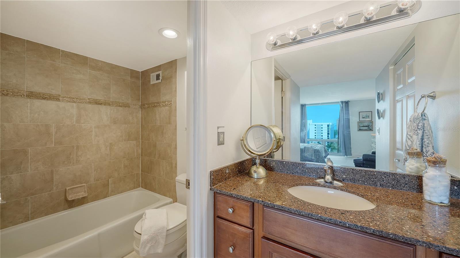 1111 N GULFSTREAM AVE #10E