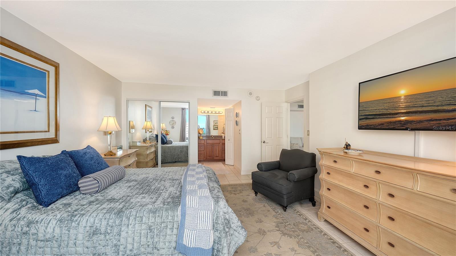 1111 N GULFSTREAM AVE #10E