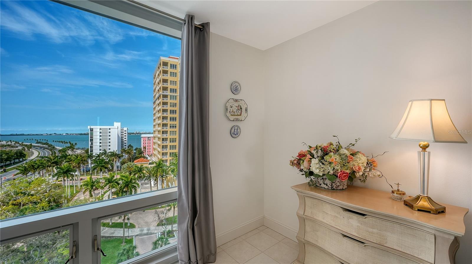 1111 N GULFSTREAM AVE #10E
