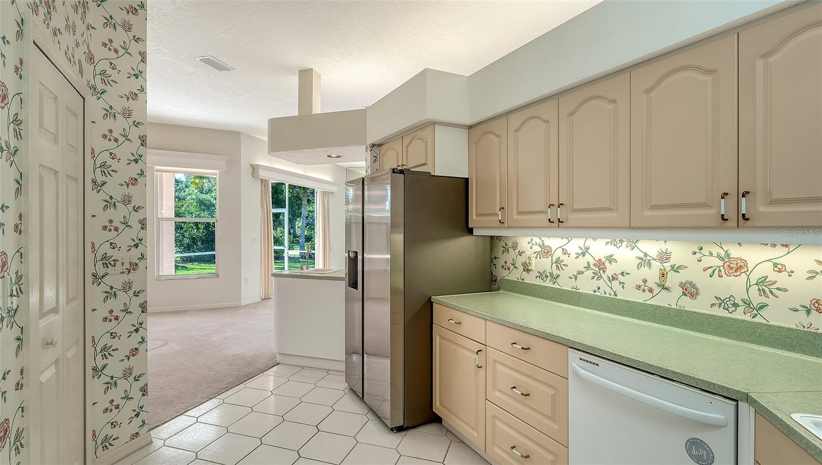 3295 ALEX FINDLAY PL