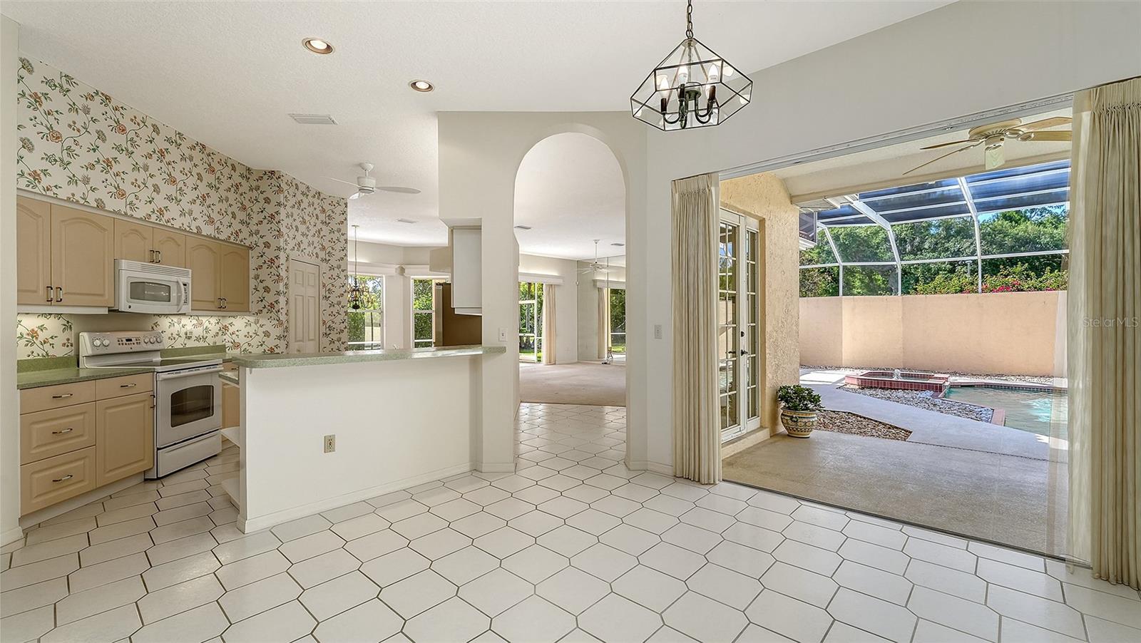 3295 ALEX FINDLAY PL