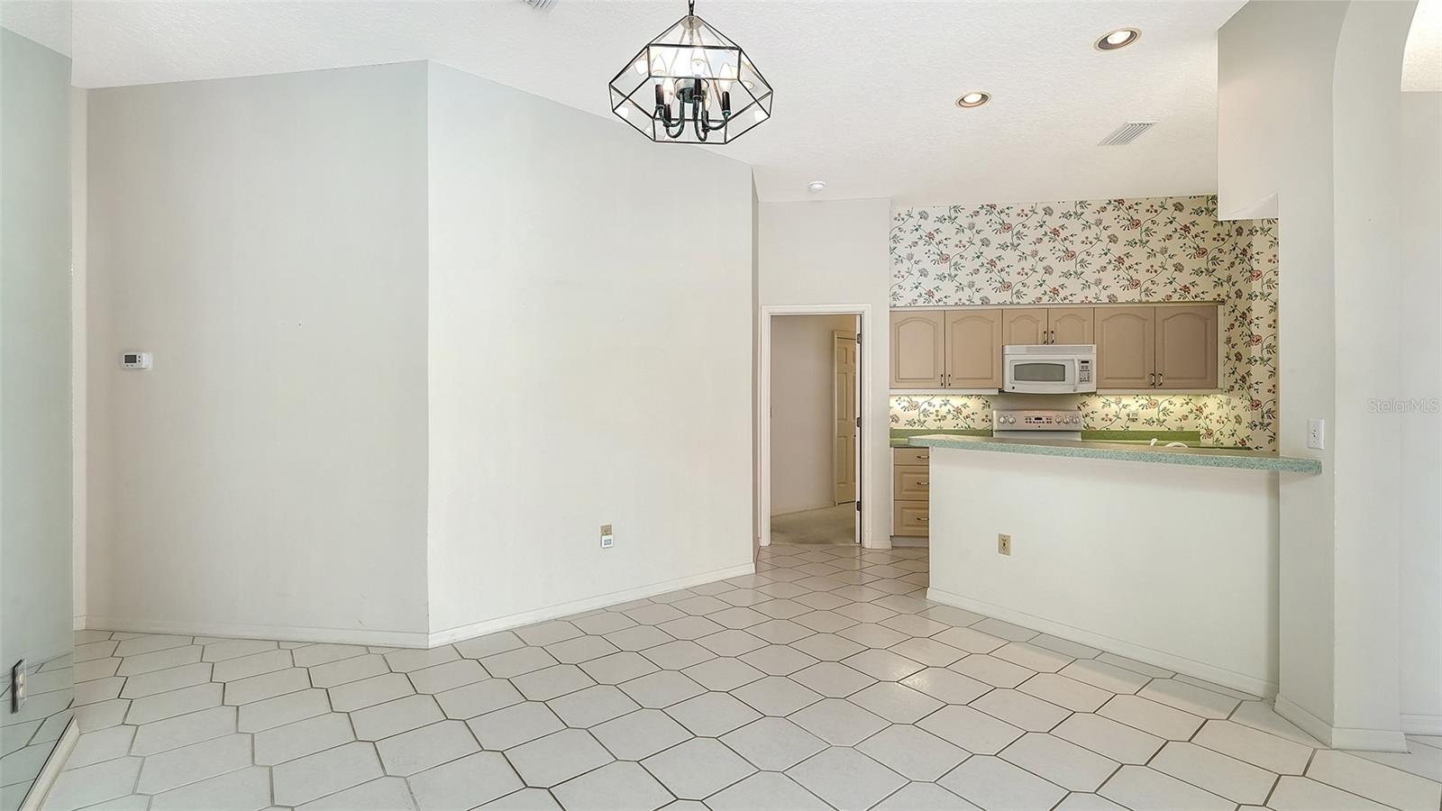 3295 ALEX FINDLAY PL