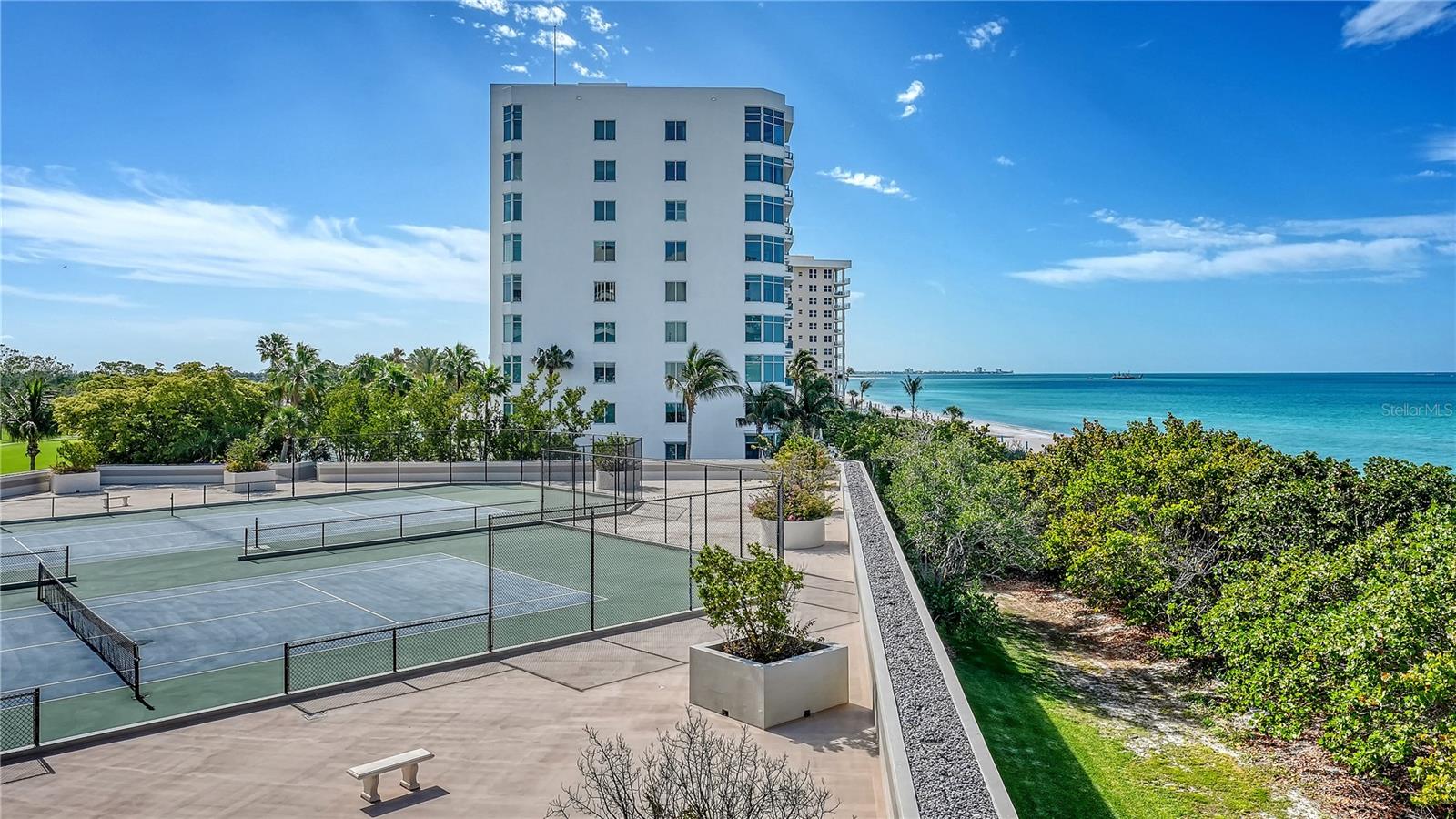775 LONGBOAT CLUB RD #408