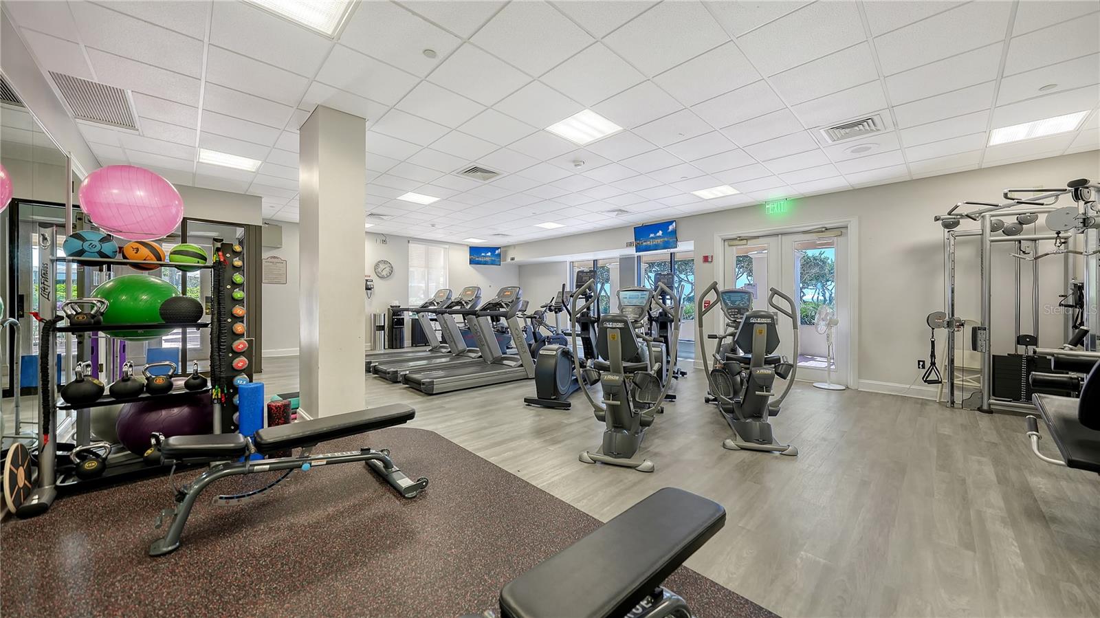 1241 GULF OF MEXICO DR #304