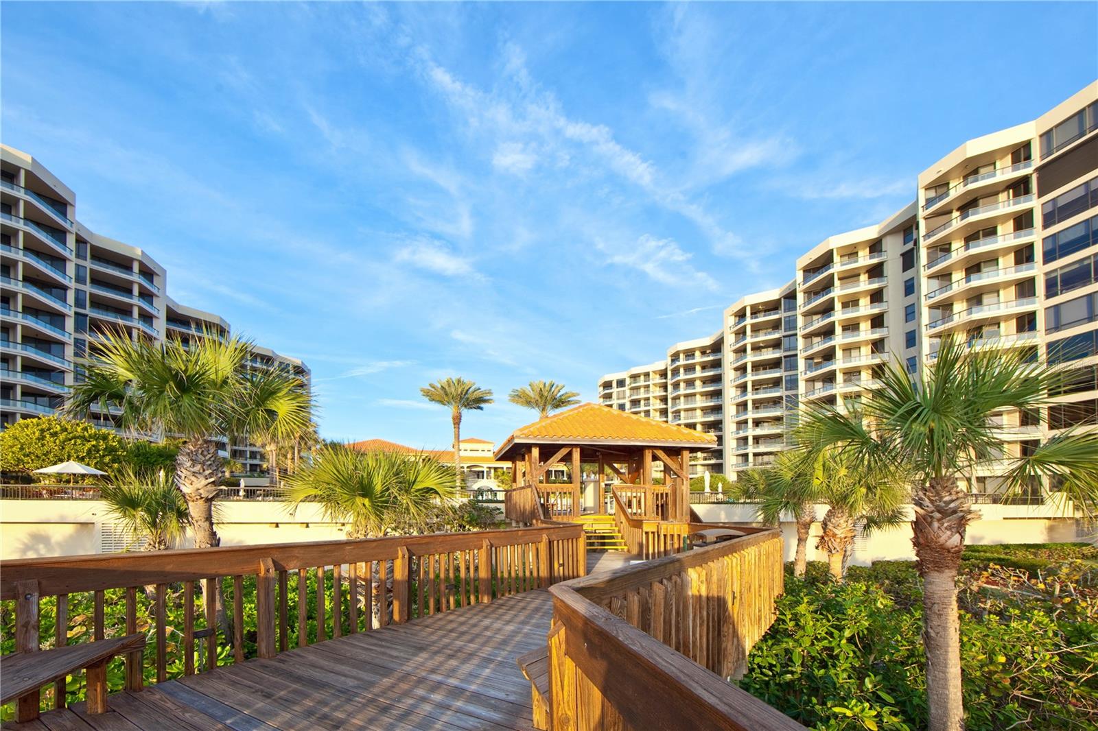 1241 GULF OF MEXICO DR #304