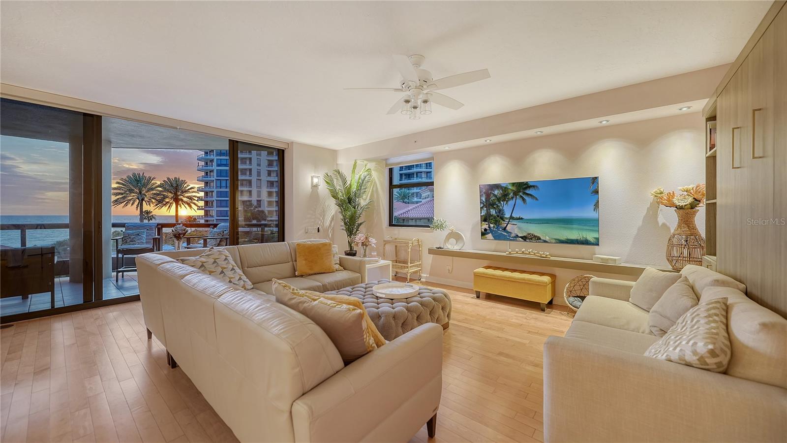 1241 GULF OF MEXICO DR #304