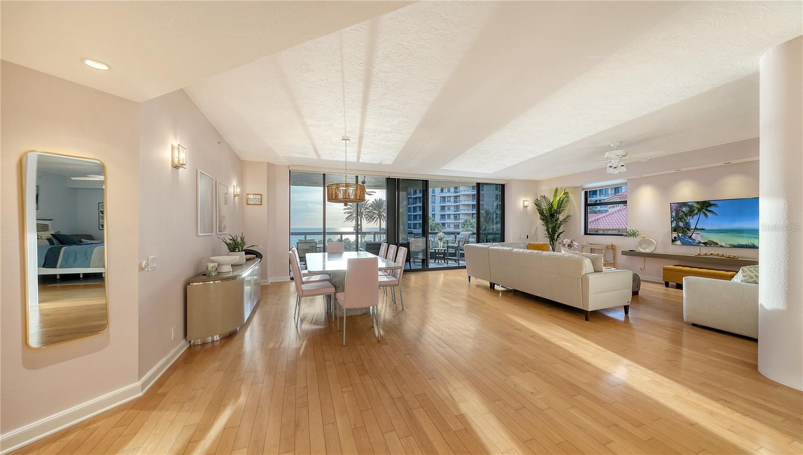 1241 GULF OF MEXICO DR #304