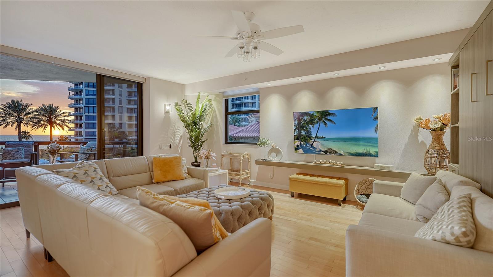 1241 GULF OF MEXICO DR #304