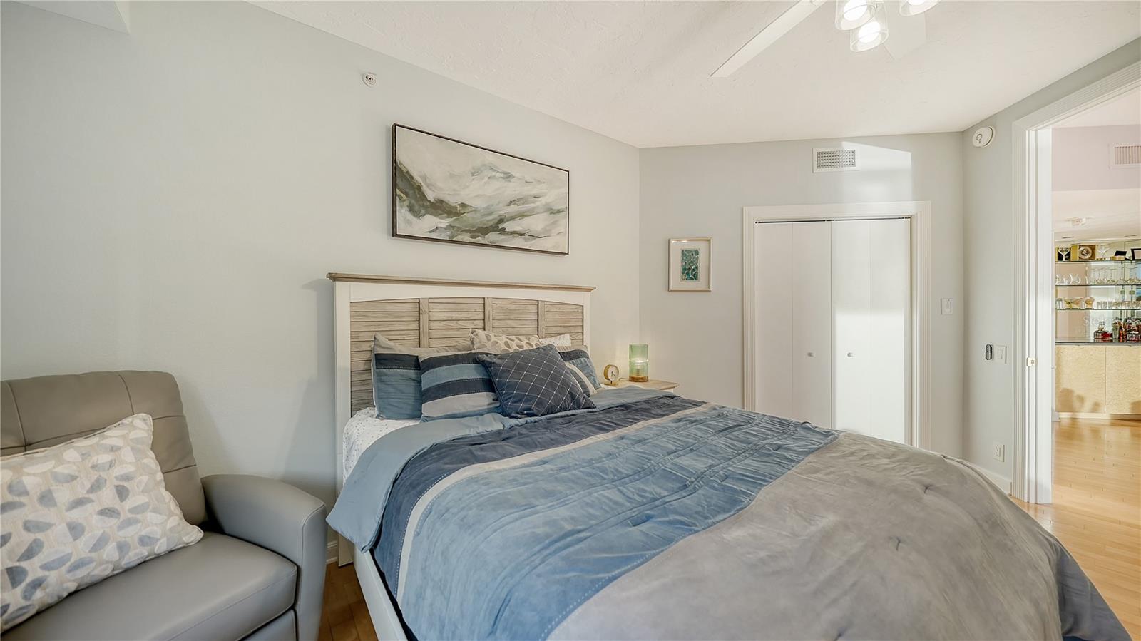 1241 GULF OF MEXICO DR #304