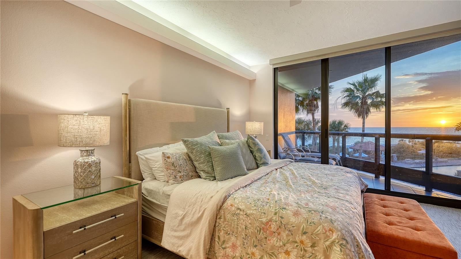 1241 GULF OF MEXICO DR #304