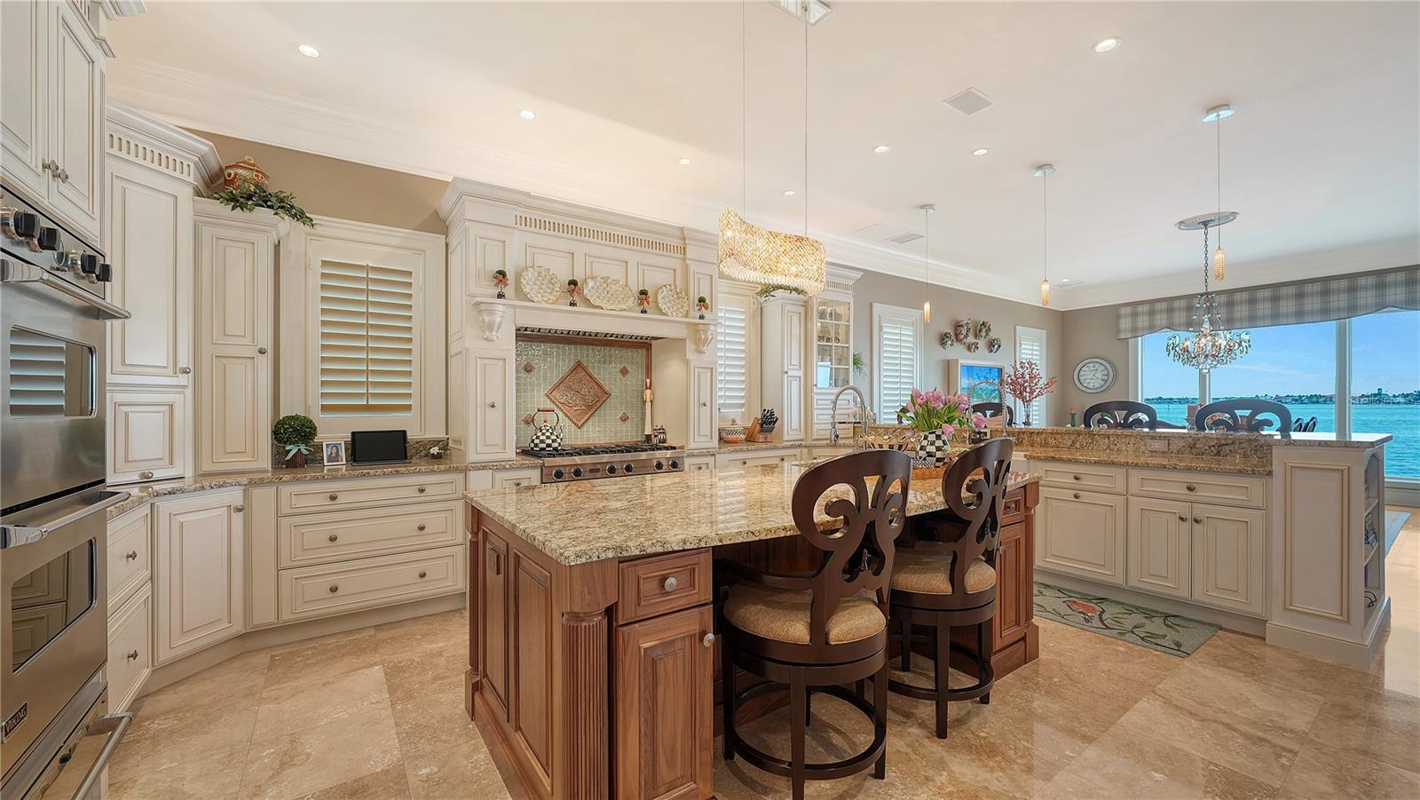 667 MOURNING DOVE DR