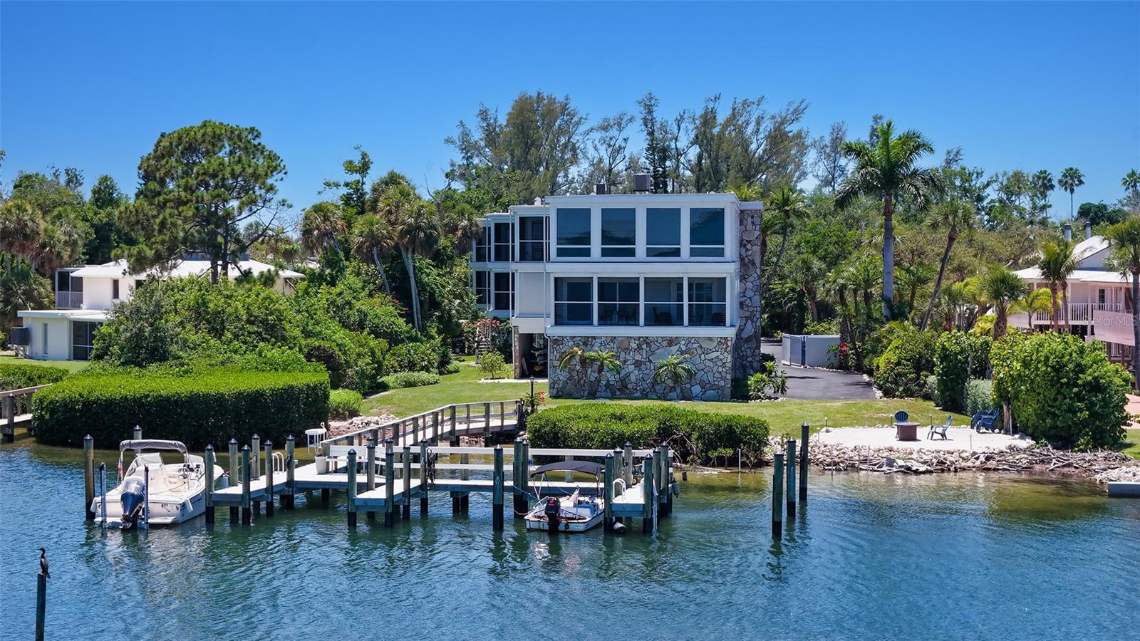 5320 GULF OF MEXICO DR #101